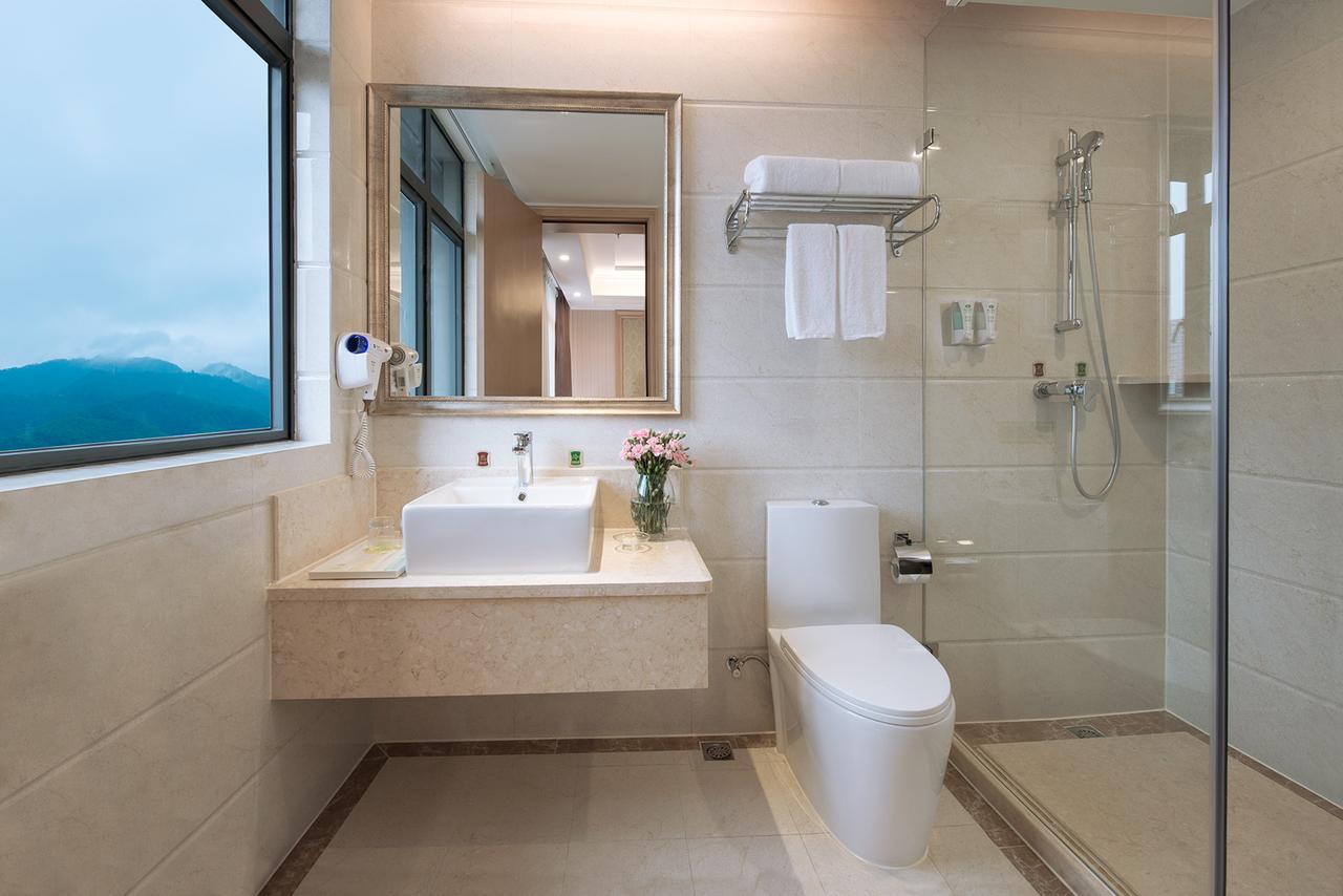 Vienna Hotel - Da Ju Yuan Branch Shenzhen Exterior photo