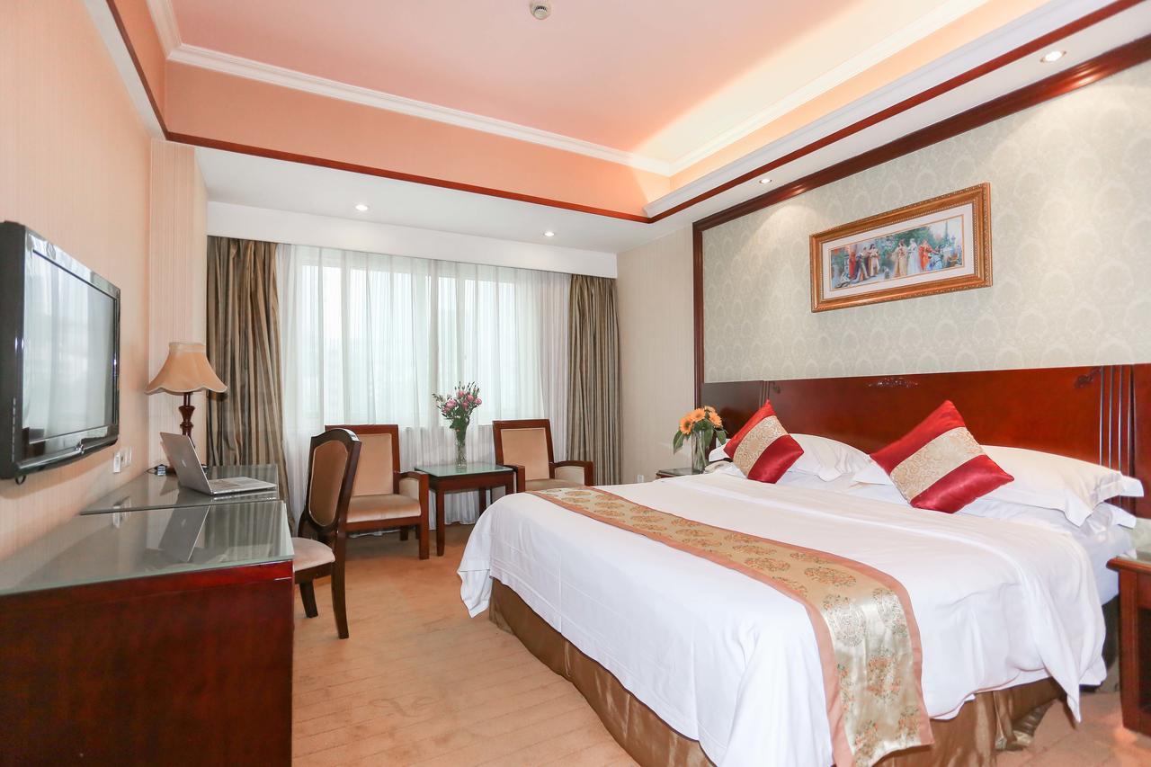 Vienna Hotel - Da Ju Yuan Branch Shenzhen Exterior photo