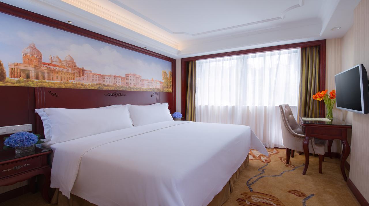 Vienna Hotel - Da Ju Yuan Branch Shenzhen Exterior photo